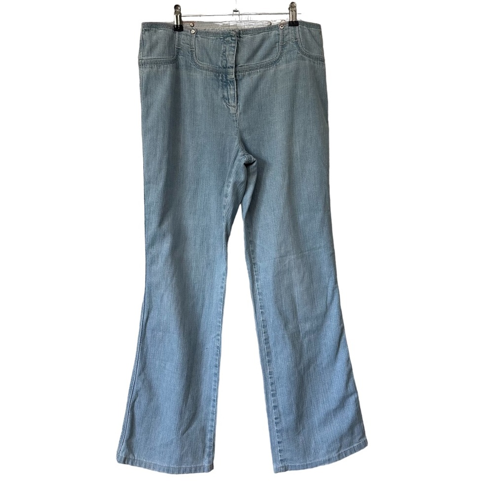 ESCADA Y2k VINTAGE No Back Pockets Jean